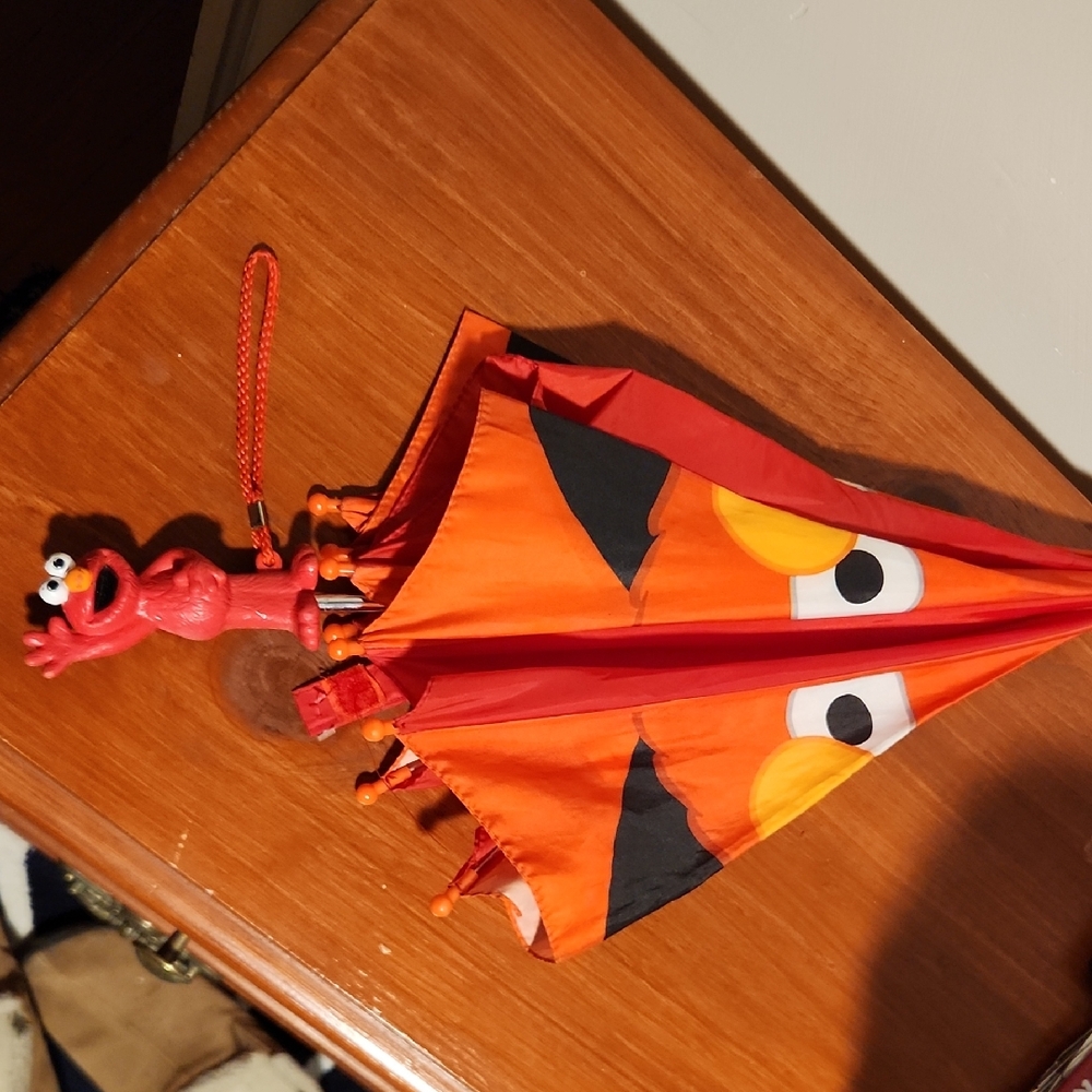 Red Elmo Character Umbrella 2005 Sesame Street Vintage Elmo Umbrella